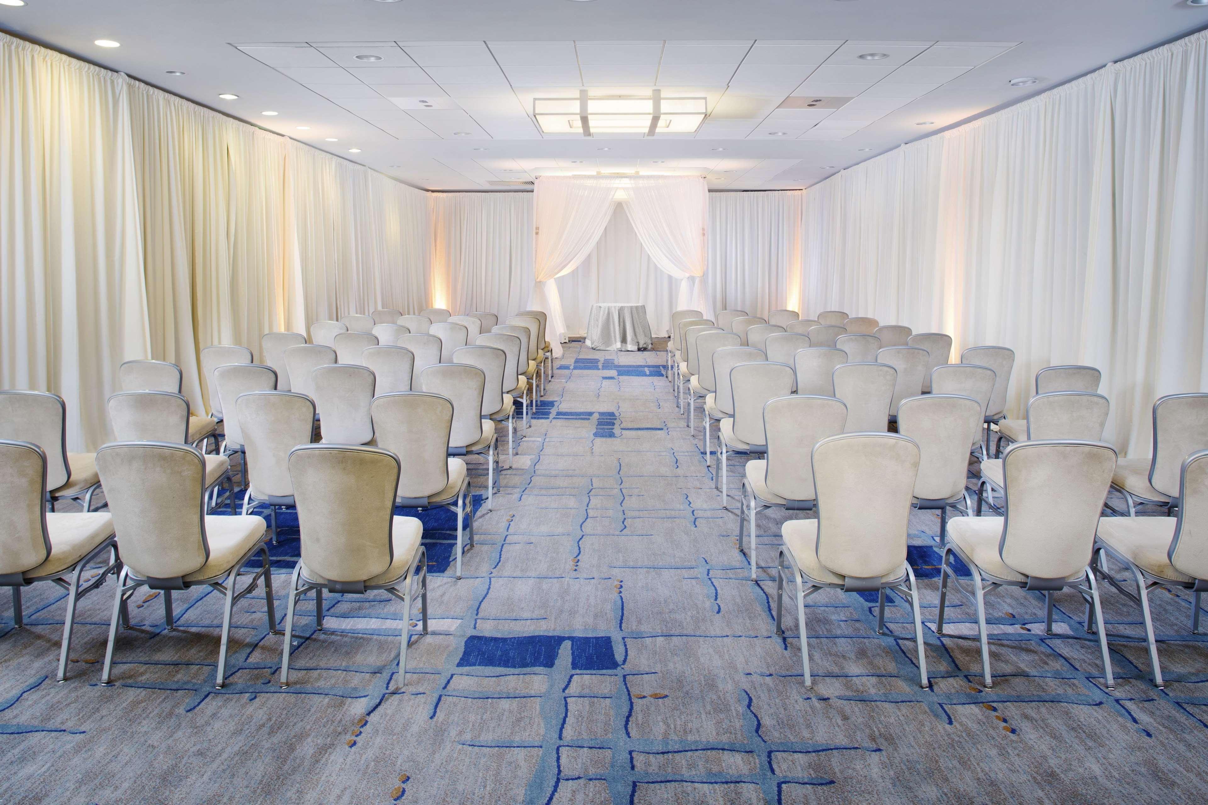 Doubletree By Hilton Baltimore - BWI Airport Linthicum Exterior photo
