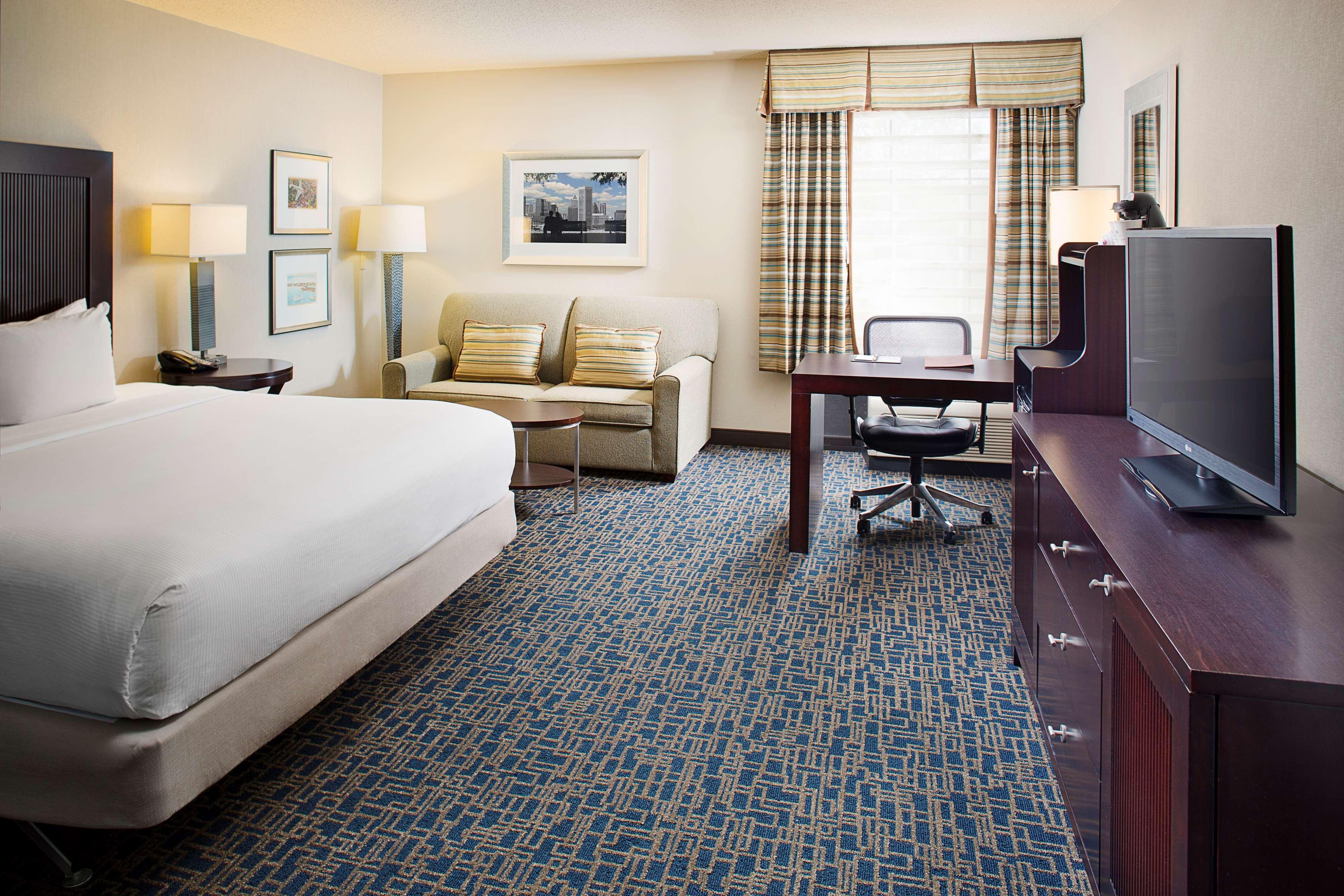 Doubletree By Hilton Baltimore - BWI Airport Linthicum Exterior photo
