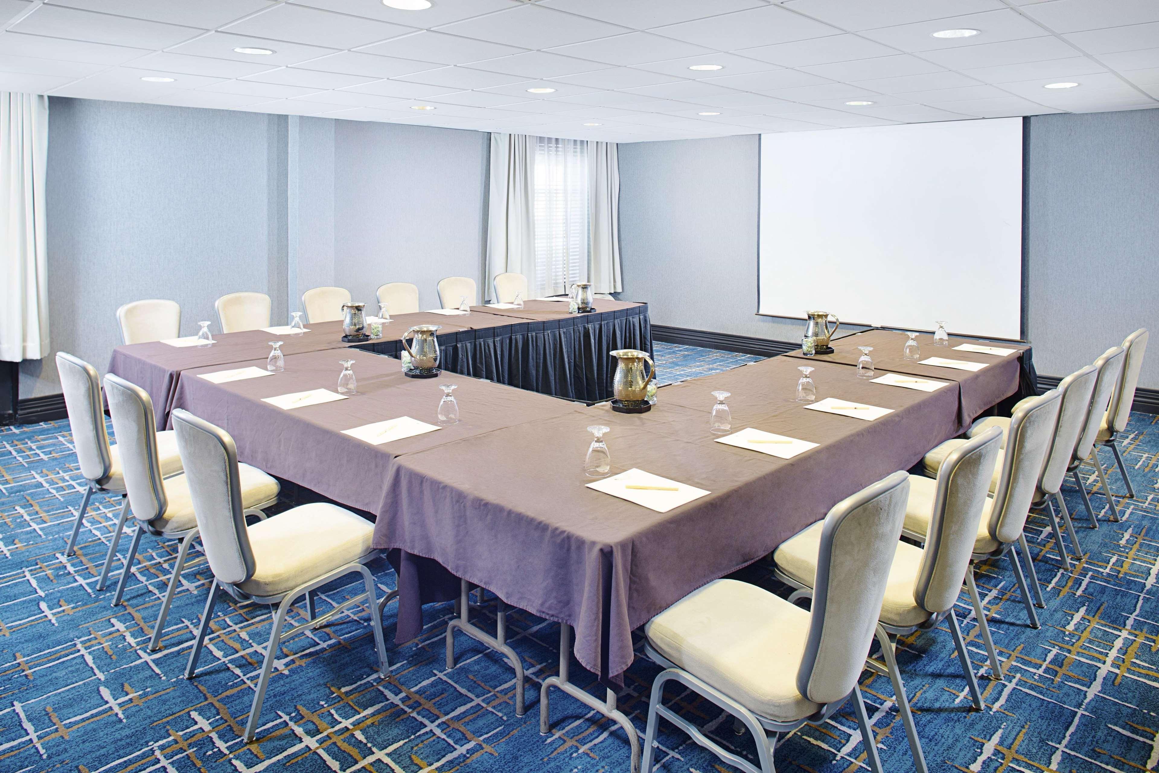 Doubletree By Hilton Baltimore - BWI Airport Linthicum Exterior photo