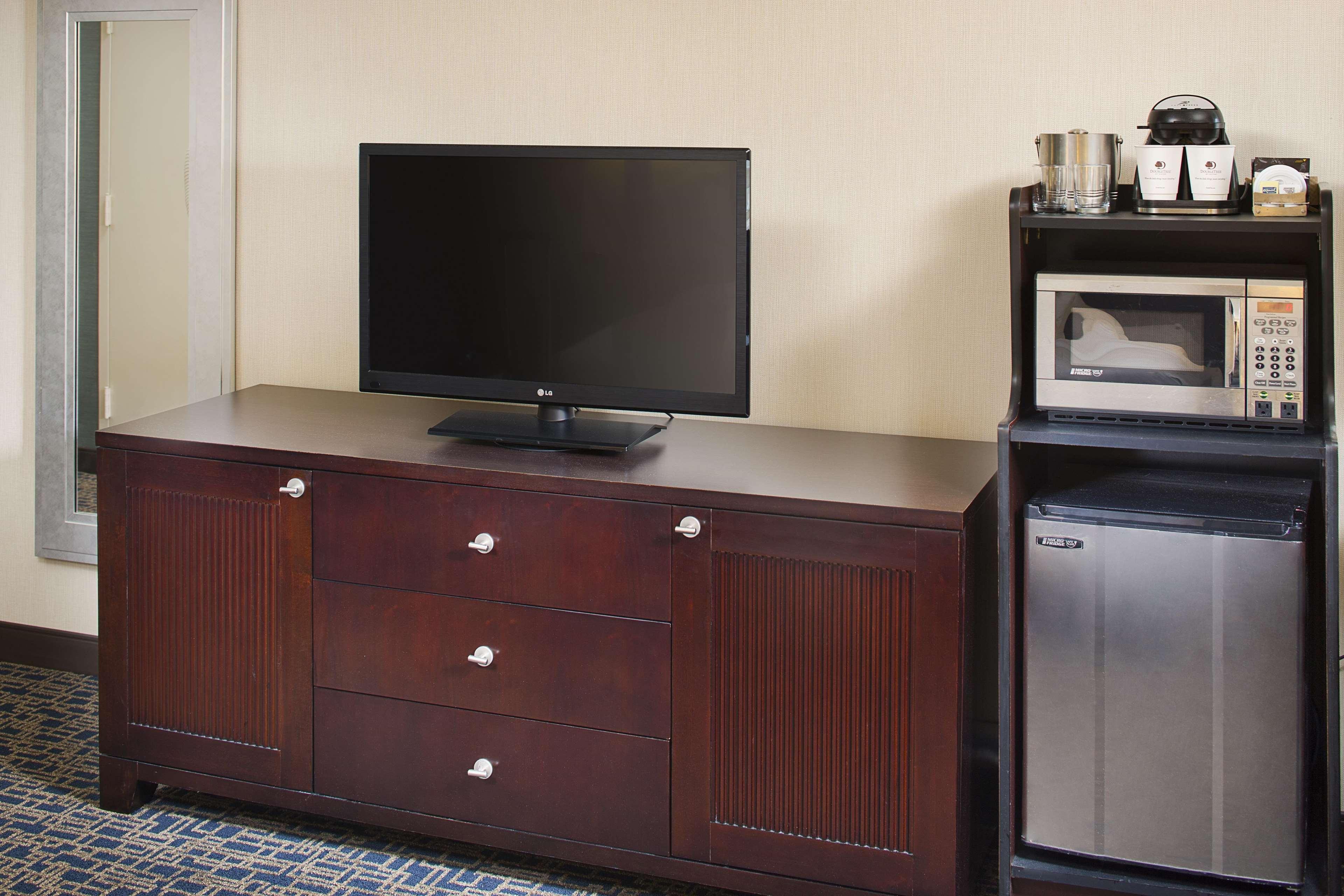 Doubletree By Hilton Baltimore - BWI Airport Linthicum Exterior photo